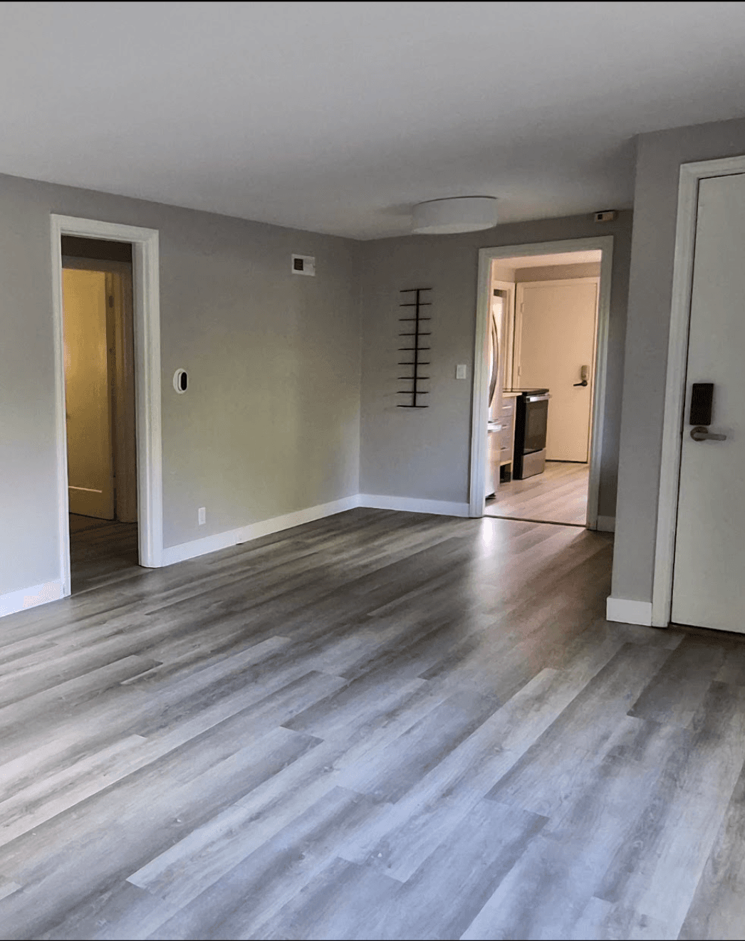 Dining room after painting.
